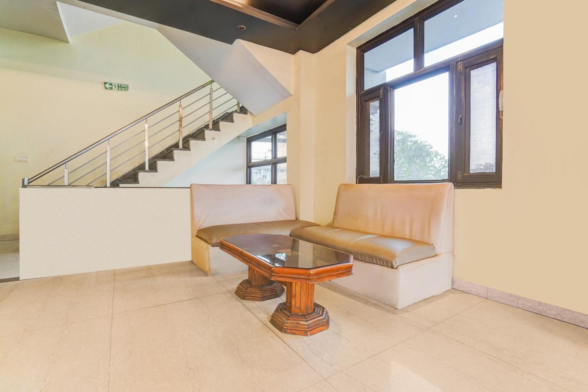 Super Townhouse Sikar Road Jaipur Formerly Hotel Aroma Inn Εξωτερικό φωτογραφία