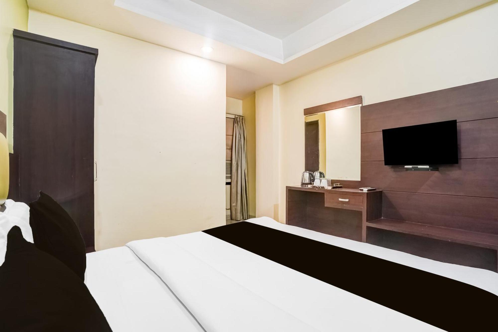 Super Townhouse Sikar Road Jaipur Formerly Hotel Aroma Inn Εξωτερικό φωτογραφία