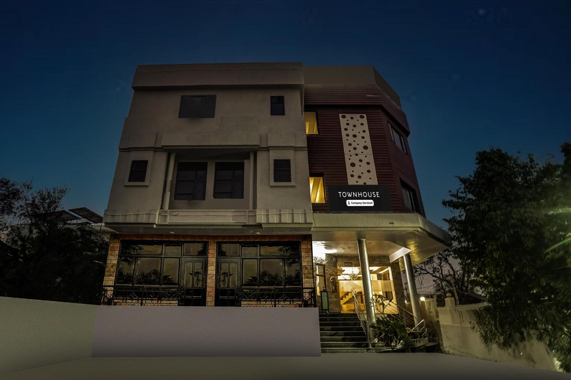 Super Townhouse Sikar Road Jaipur Formerly Hotel Aroma Inn Εξωτερικό φωτογραφία